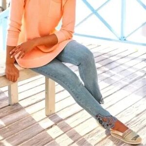 Soft Surroundings Touch of Lace Jeans Light Blue Wash Stretch size 12